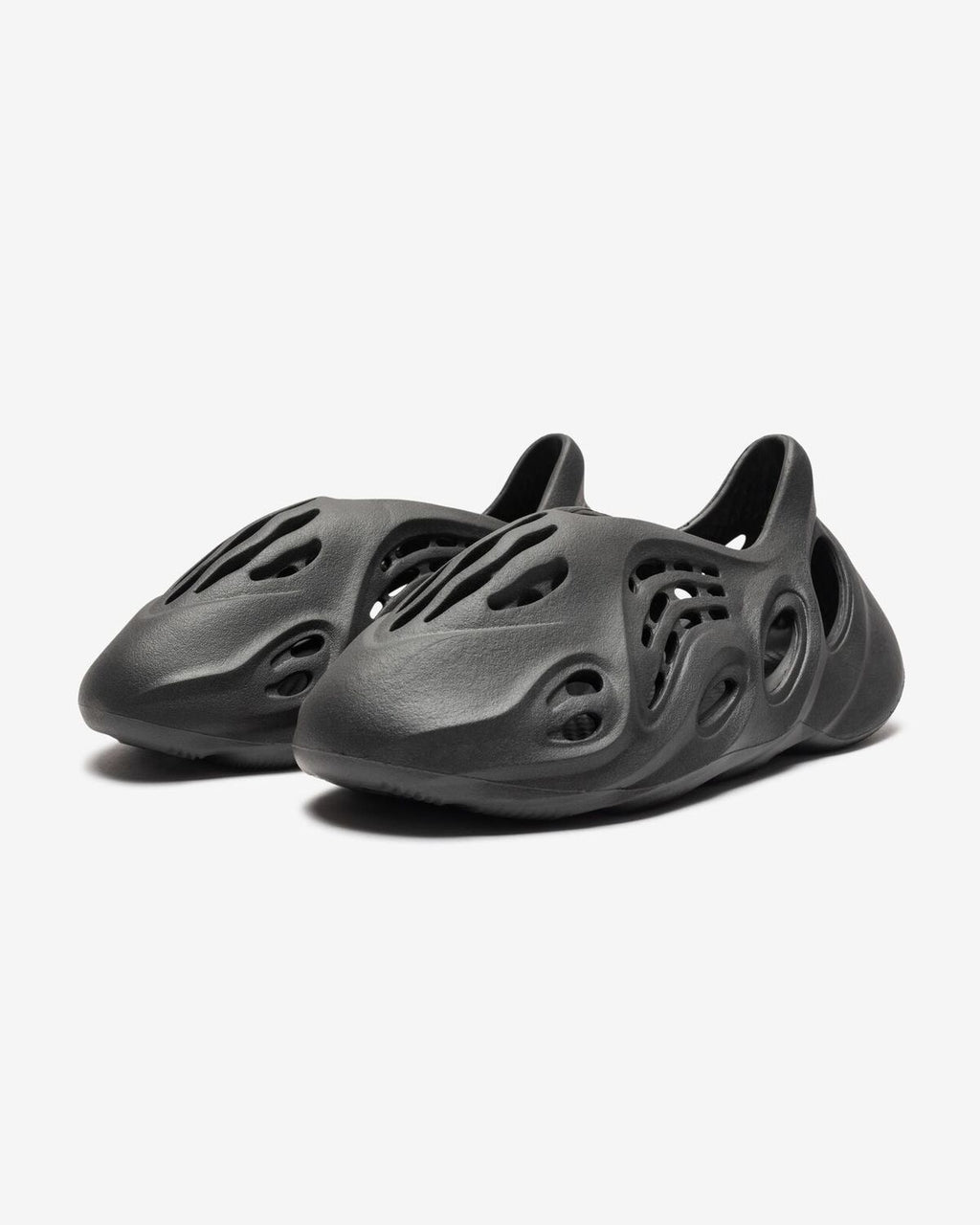 Adidas Yeezy Foam RNR Carbon